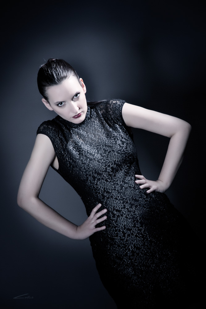 Lordka,Studio,Photostudio,Photoworkshop,Berlin,Akt,Nude,klassischer Akt,Foto Workshop,Modell,Shooting,Lack,Wetlook,Leggins,Wetlookleggins,Cleothia